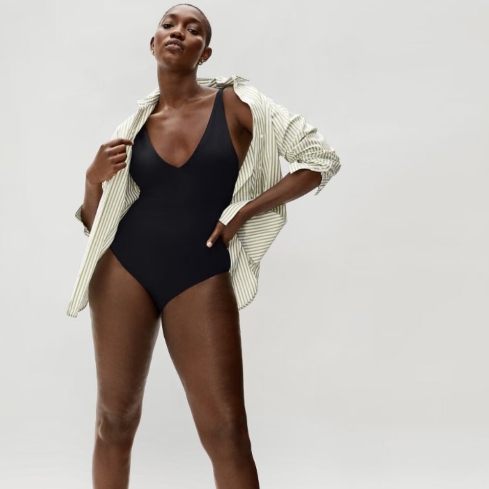 EVERLANE NWOT The V-Neck One-Piece  Black  XL